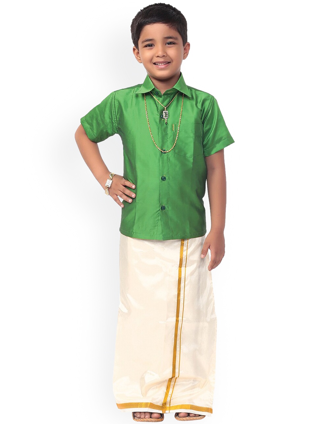 

Thangamagan Boys Green & White Solid Shirt and Veshti