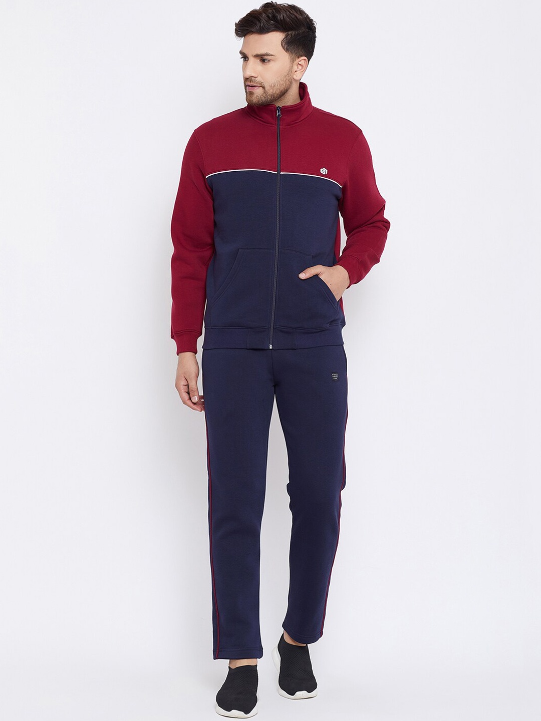 

Bishop Cotton Men Navy Blue & Red Colourblocked Tracksuit