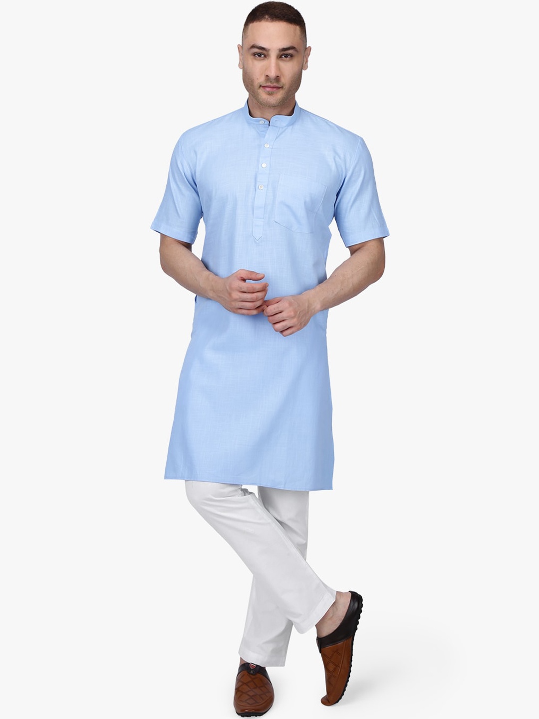

RAJUBHAI HARGOVINDAS Men Blue Solid Kurta with Pyjamas