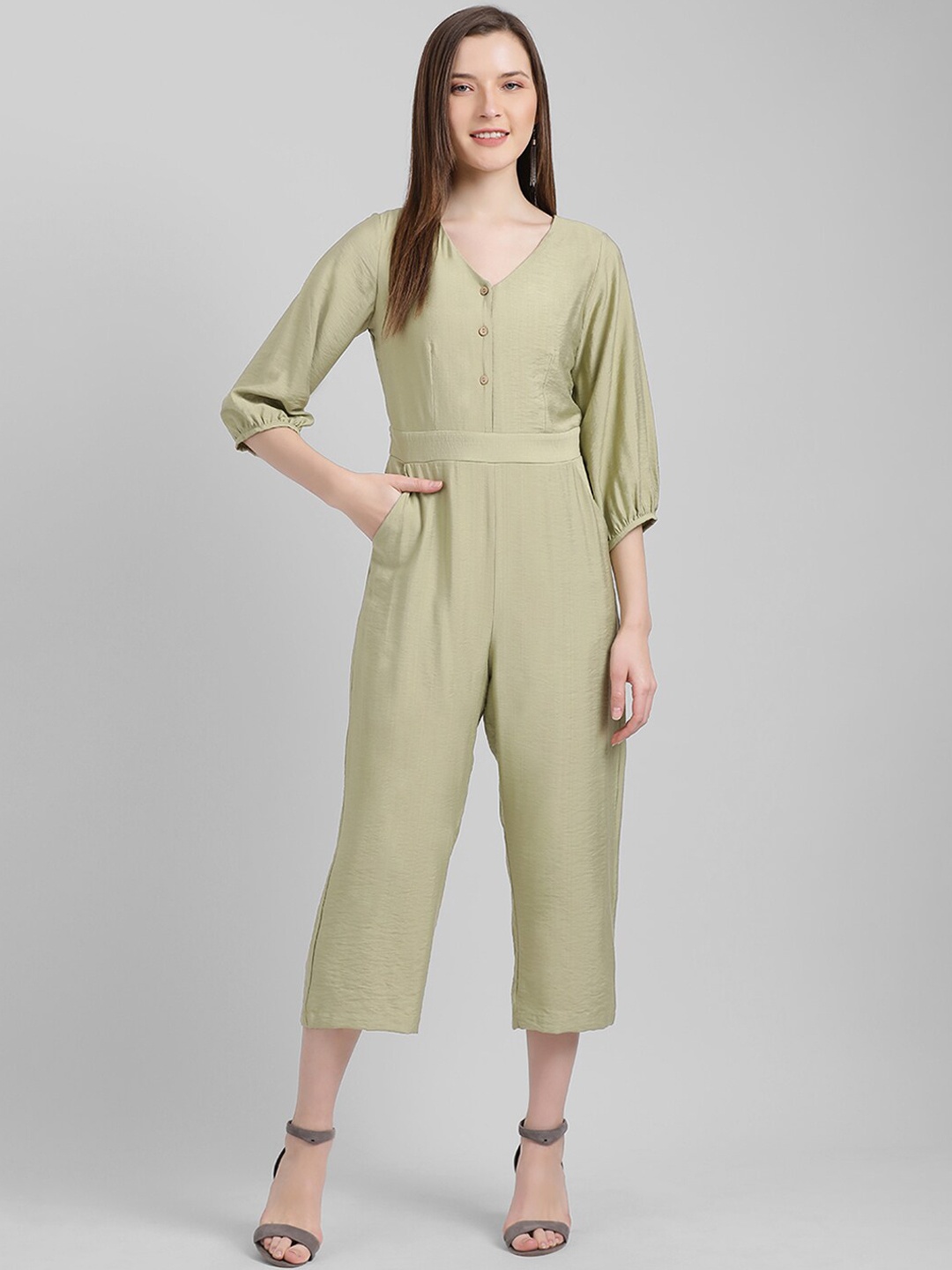 

Zink London Women Green Solid Capri Jumpsuit