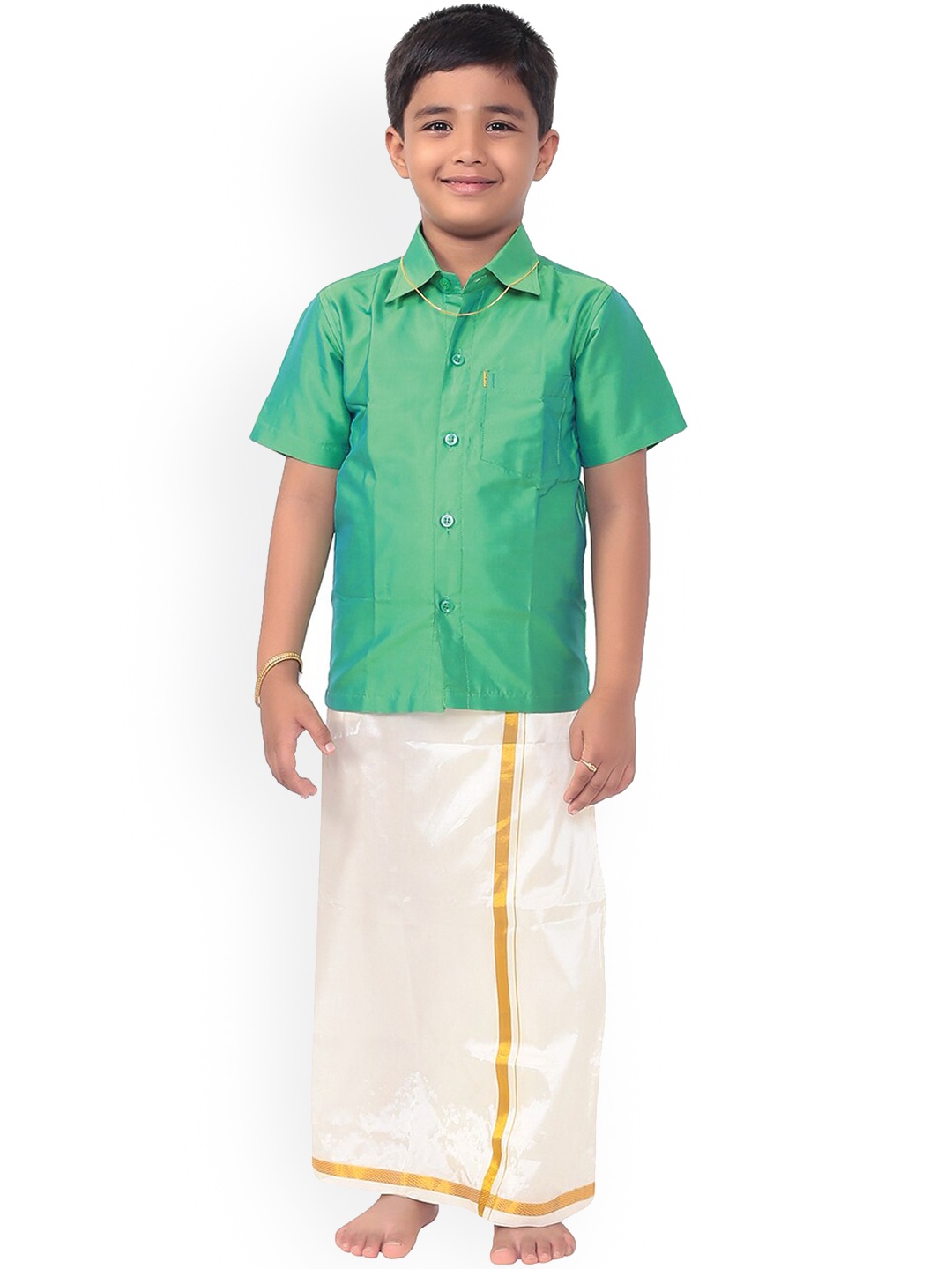 

Thala-thalapathy Boys Green & White Solid Shirt and Veshti