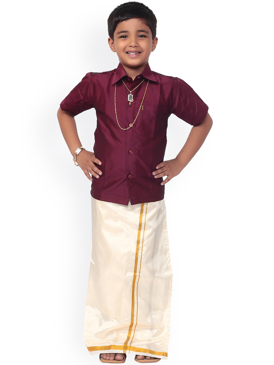 

Thangamagan Boys Burgundy & Off-White Solid Shirt and Veshti