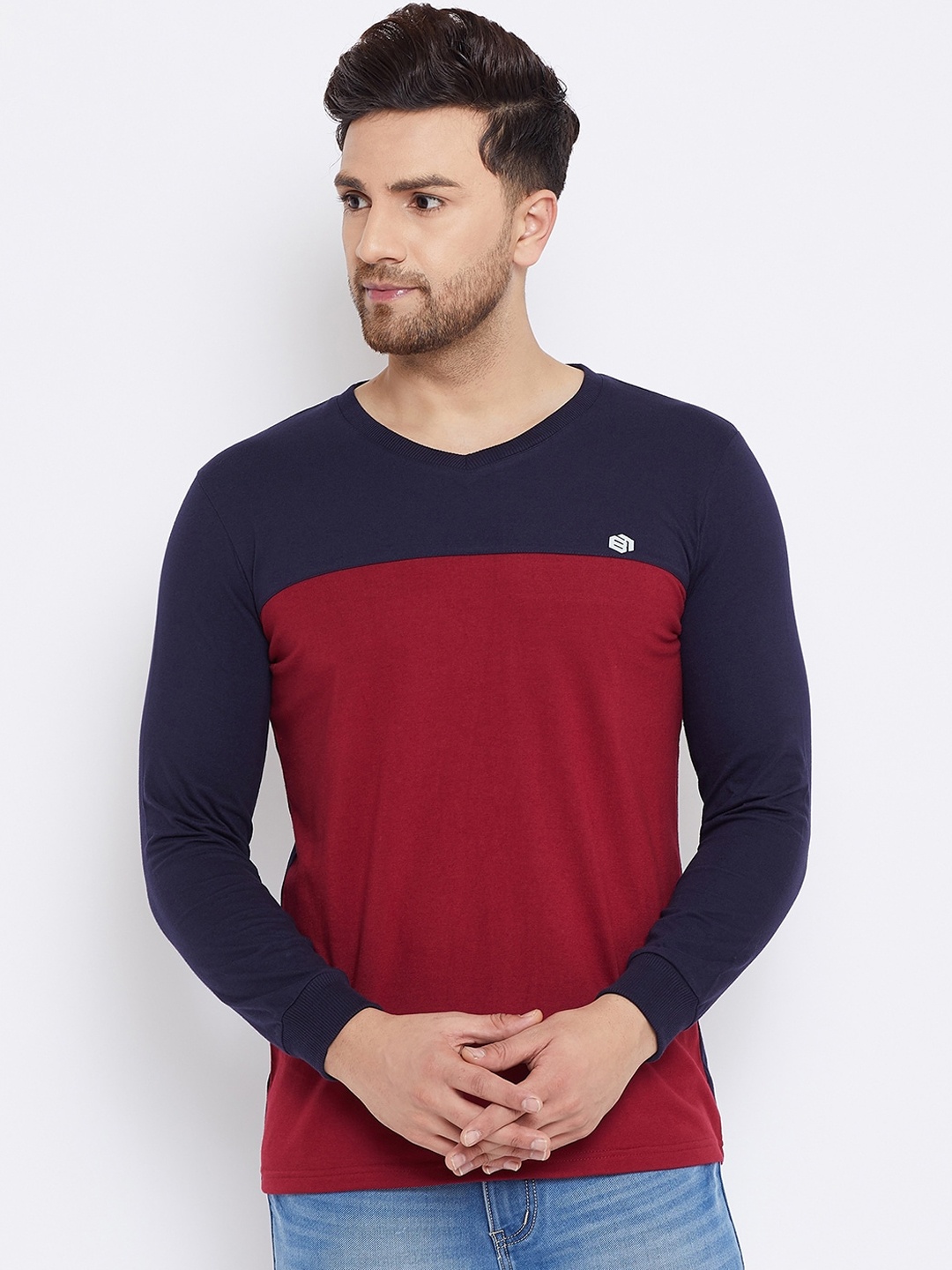Bishop Cotton Men Navy Blue Colourblocked V-Neck T-shirt