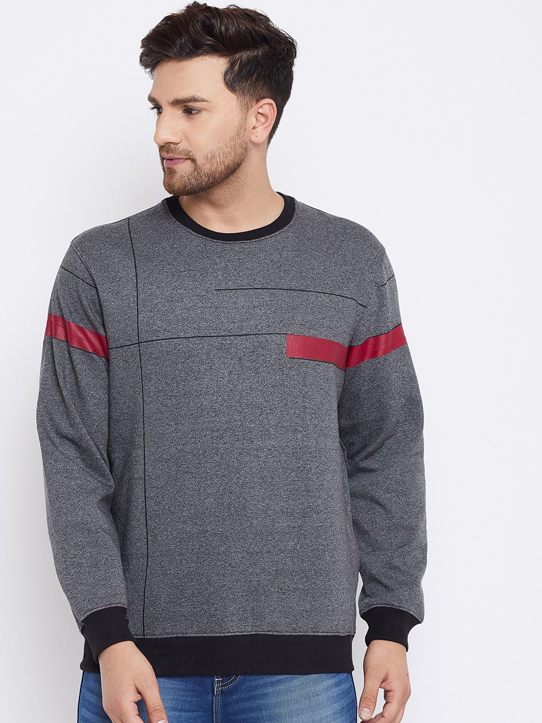 

Bishop Cotton Men Charcoal Solid Sweatshirt