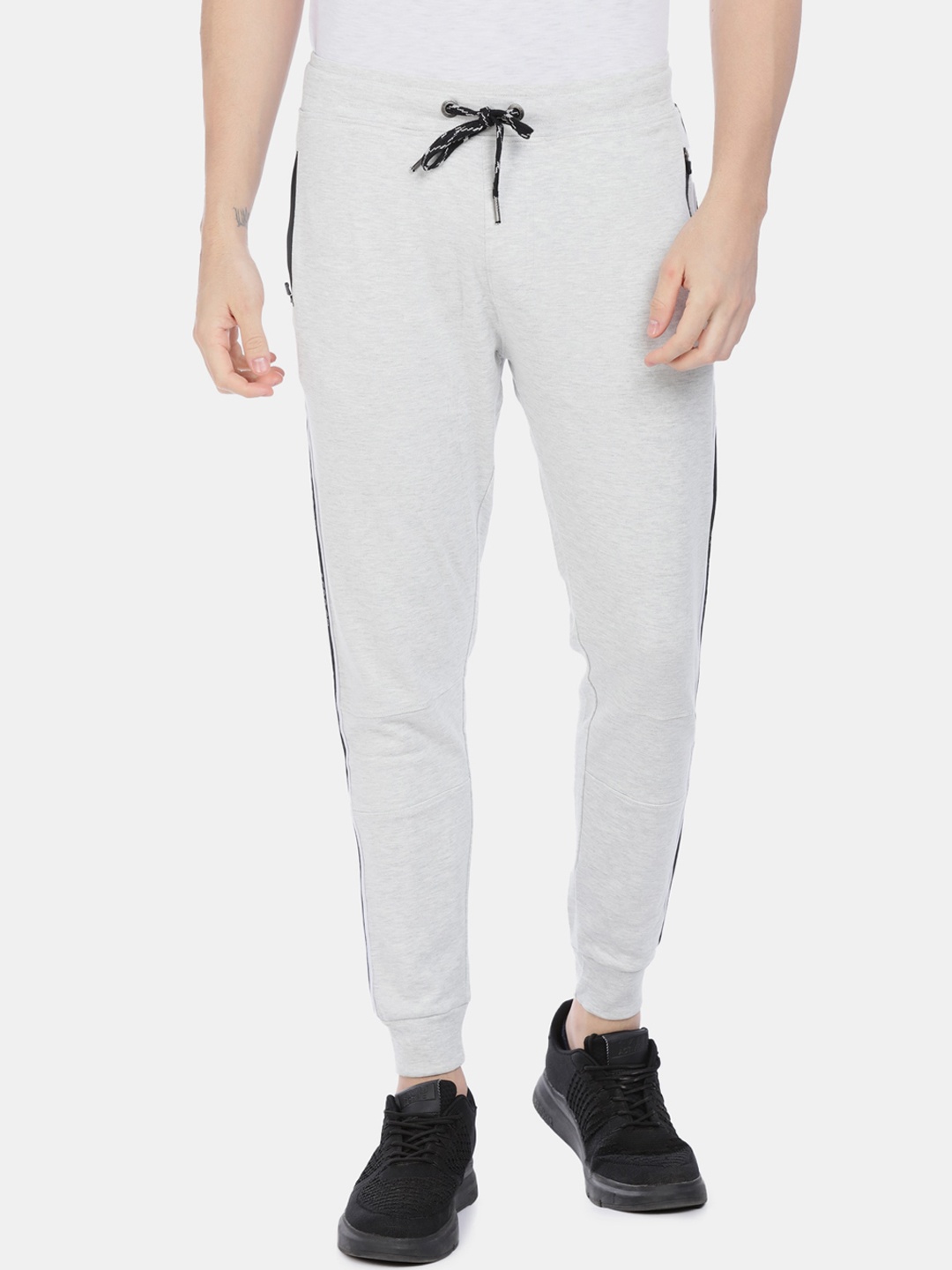 

Aeropostale Men Grey Solid Joggers