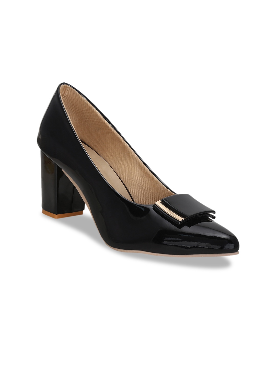 

Get Glamr Women Black Solid Pumps