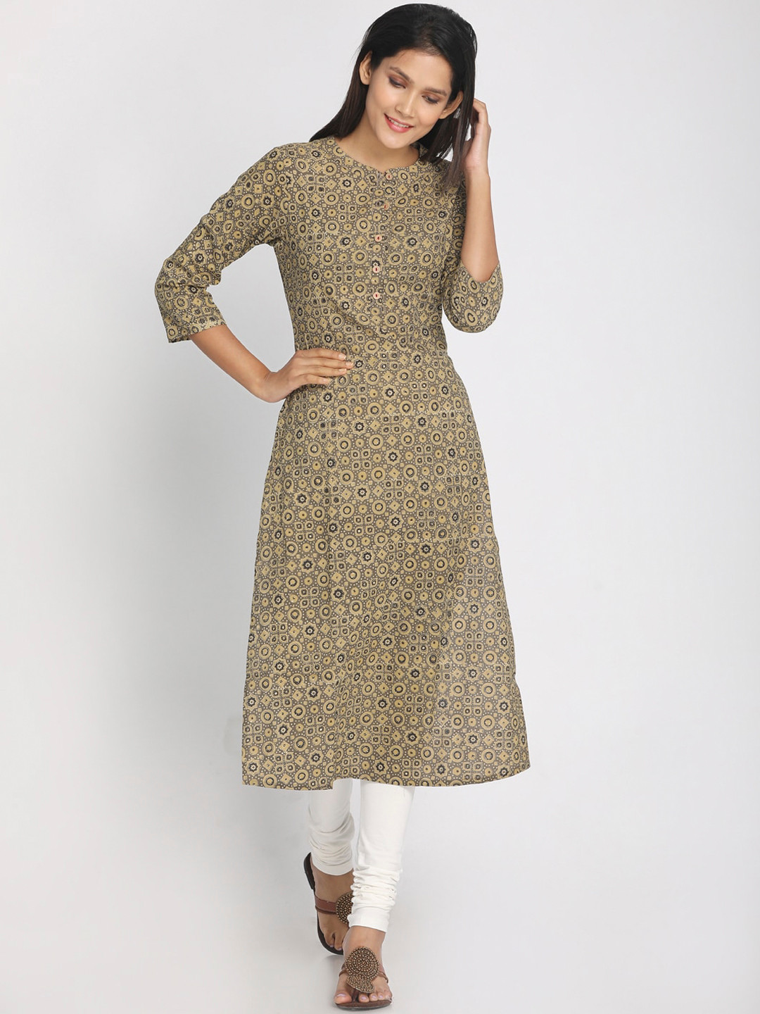

Nakshi Women Olive Green Printed A-Line Kurta