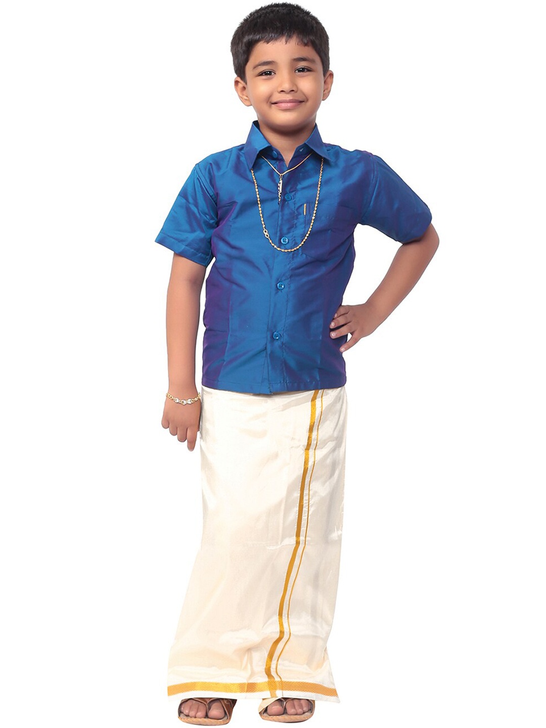 

Thangamagan Boys Blue & Off-White Solid Shirt and Veshti