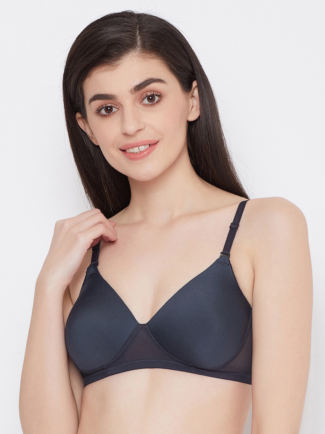 

Clovia Women Grey Solid Non-Wired Lightly-Padded T-shirt Bra BR1866H0532B