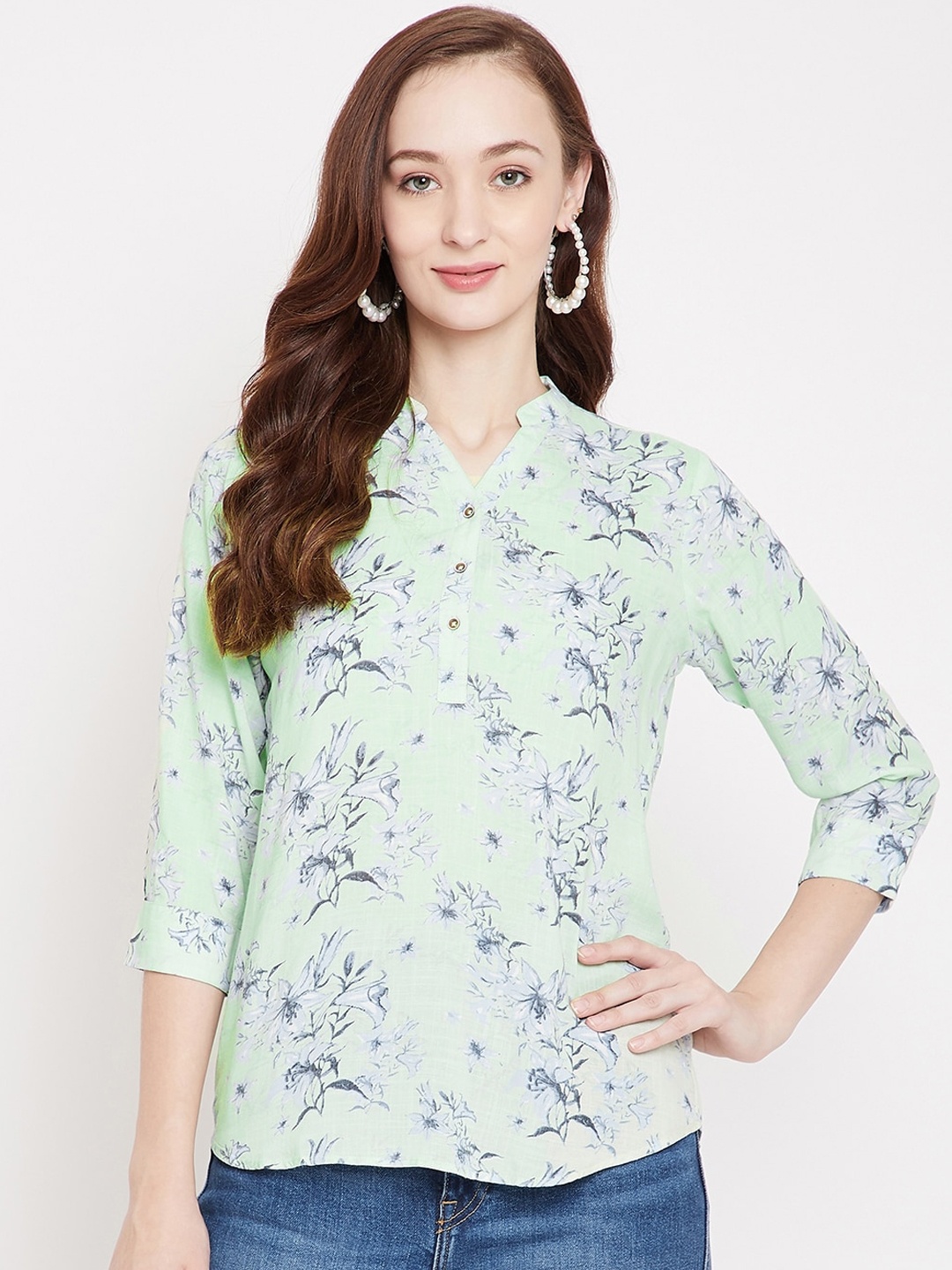 

Crimsoune Club Women Green Printed Shirt Style Top
