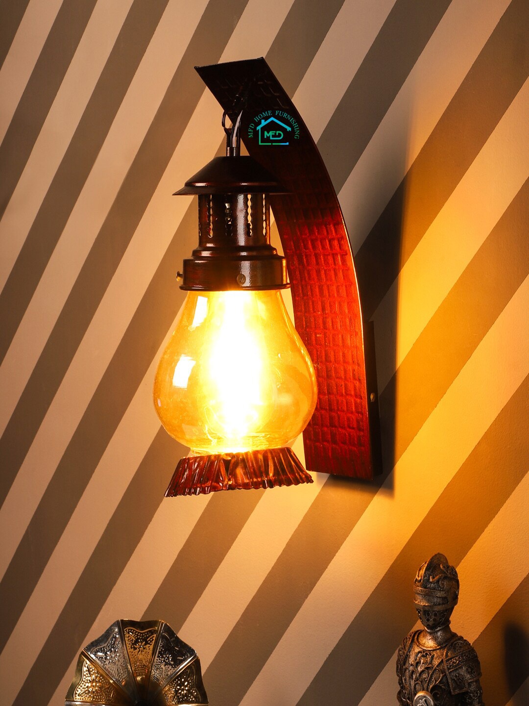 MFD HOME FURNISHING Copper-Toned Solid Traditional Armed Sconce