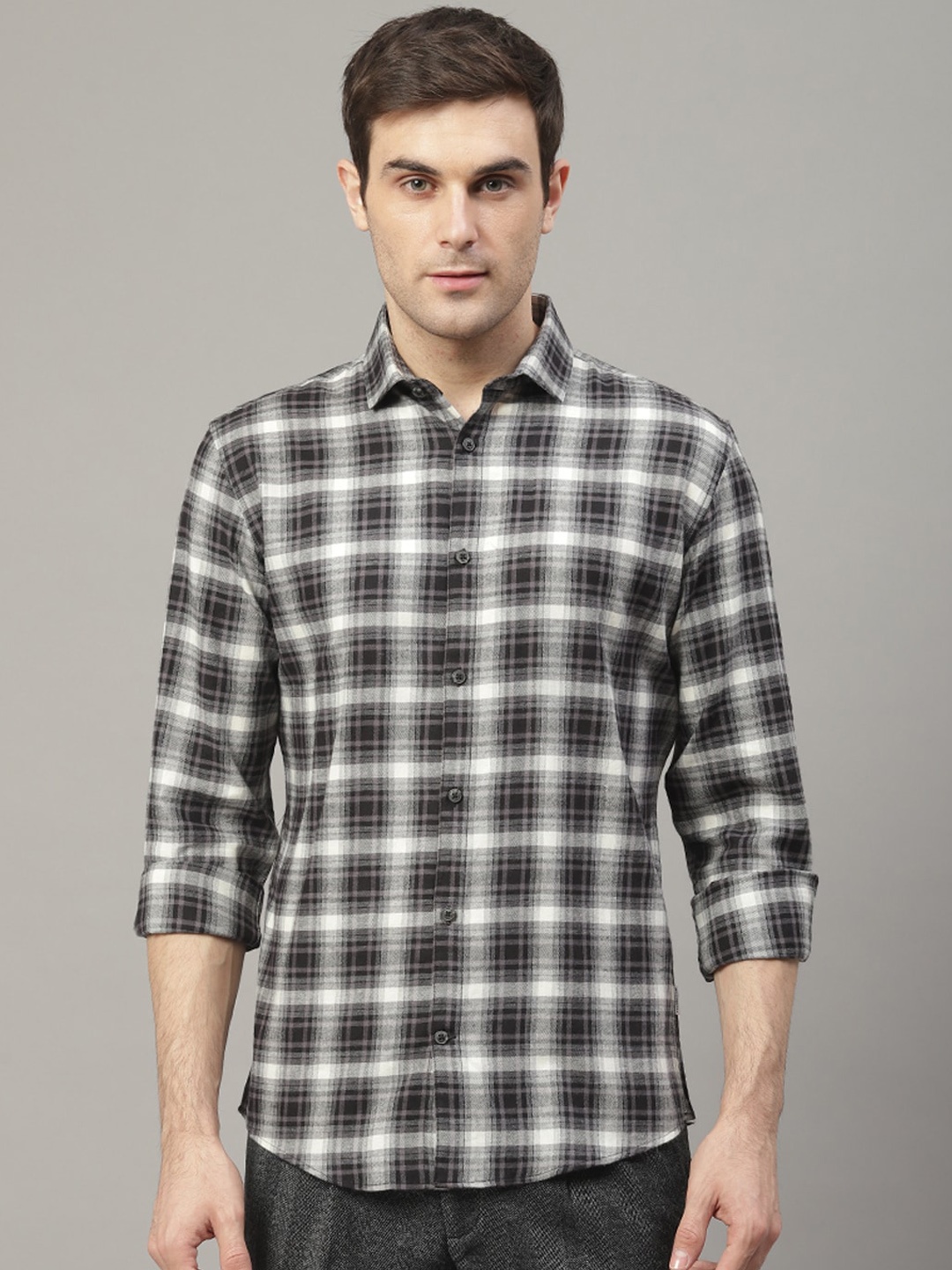 

LINDBERGH Men Black & Grey Regular Fit Checked Casual Shirt