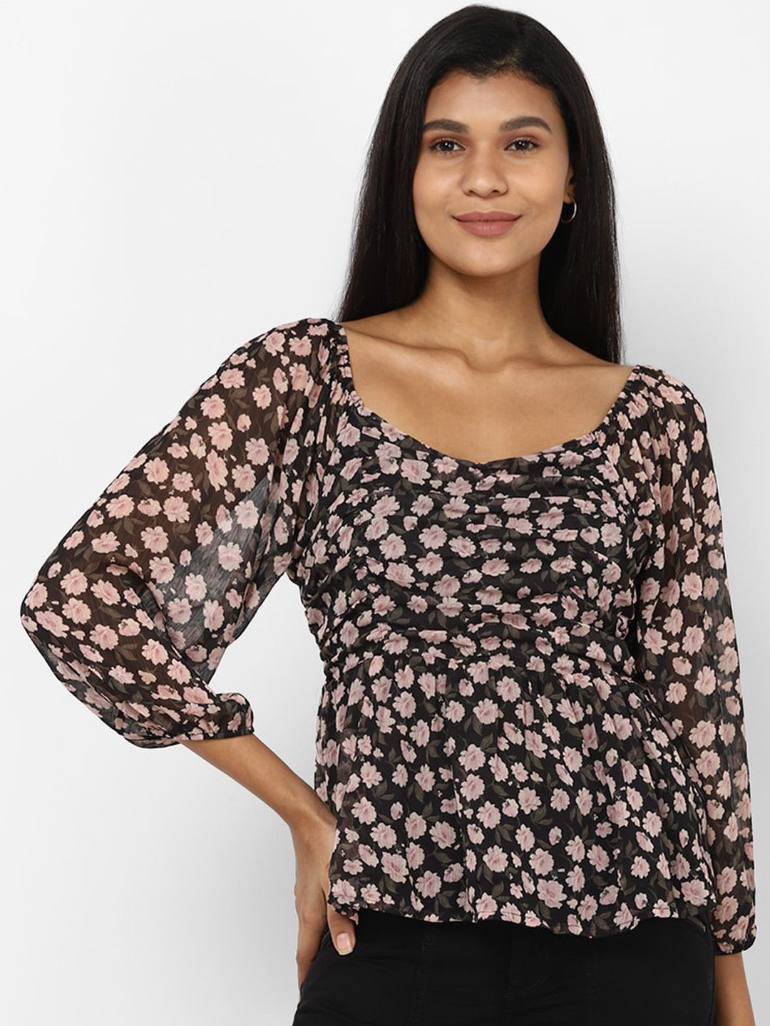 

AMERICAN EAGLE OUTFITTERS Women Black Printed Top