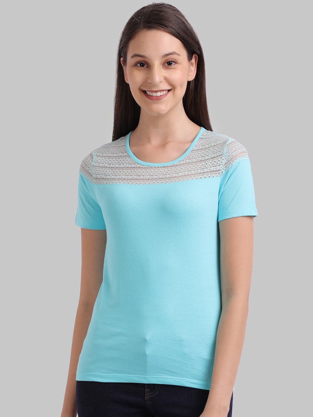 

Parx Women Blue Solid Top