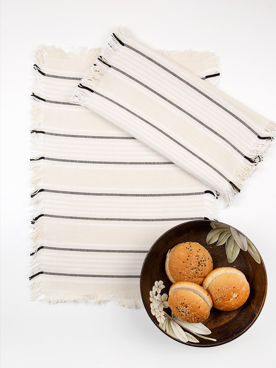 

ellementry Set of 6 Off-White & Black Striped Table Placemats
