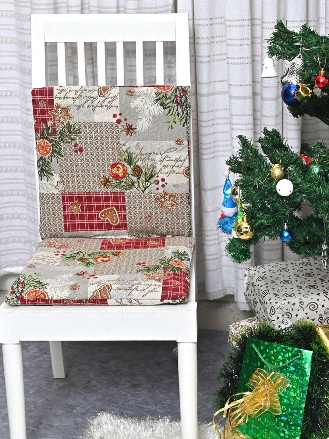 

AVI Living Set Of 2 Red & Beige Printed General Support Chair Pads