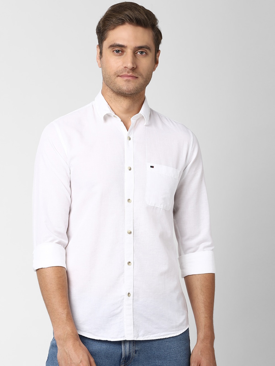 Peter England Casuals Men White Slim Fit Solid Casual Shirt