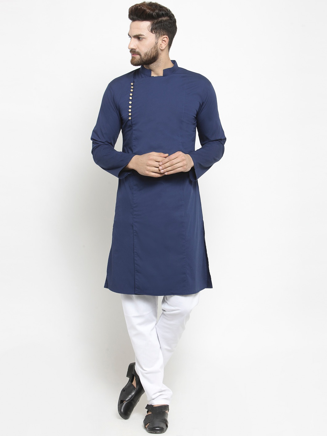 

Purple State Men Navy Blue & White Solid Kurta with Pyjamas