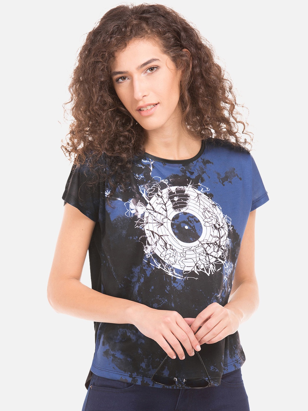 

Sugr Women Black & Off-White Floral Printed High-Low Top