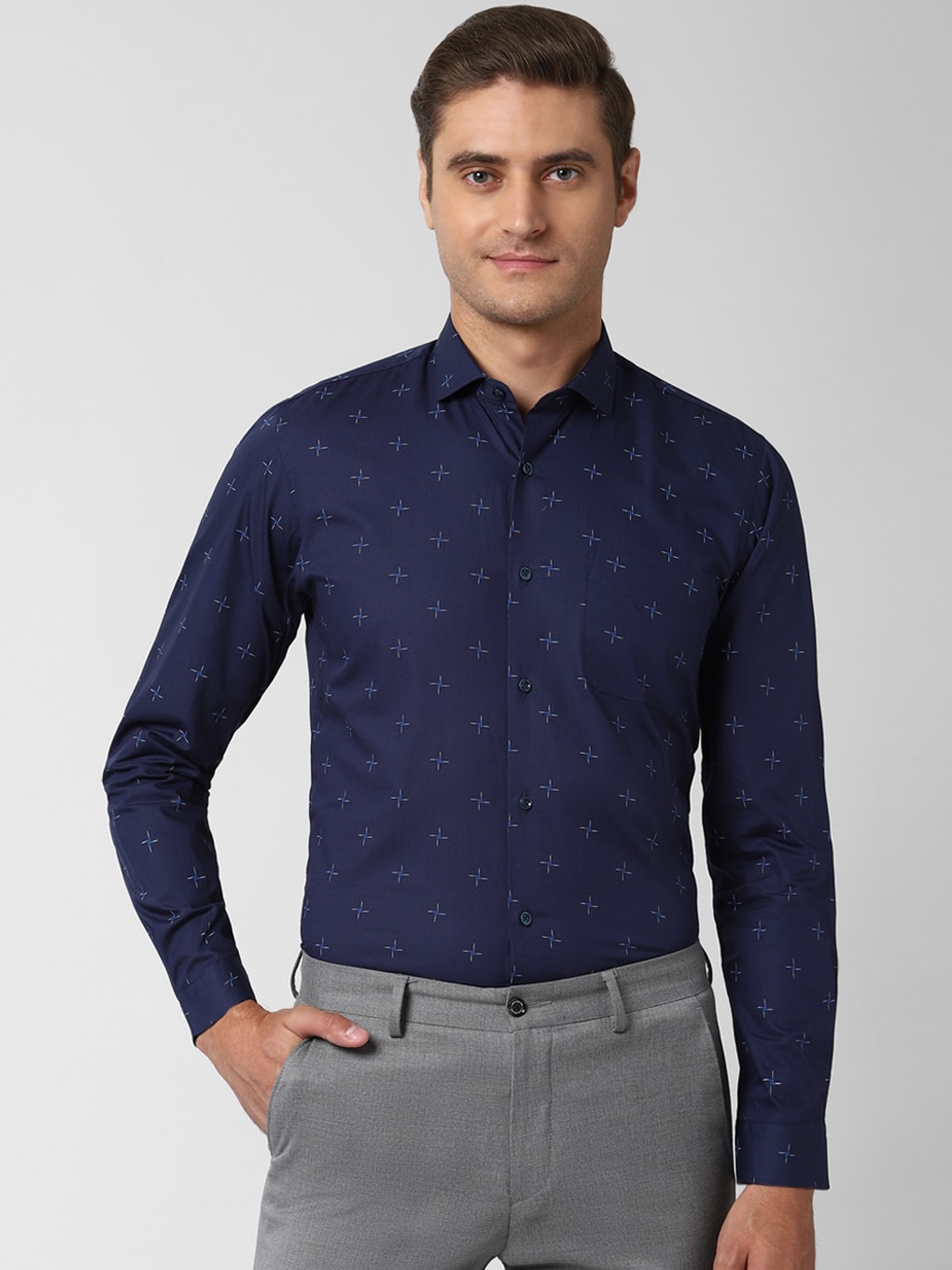 

Peter England Men Navy Blue Slim Fit Printed Casual Shirt