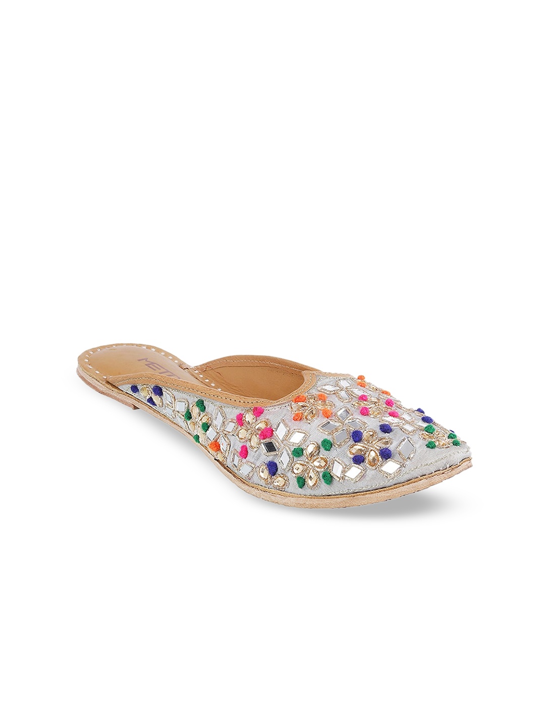 

Metro Women Grey Printed Ballerinas