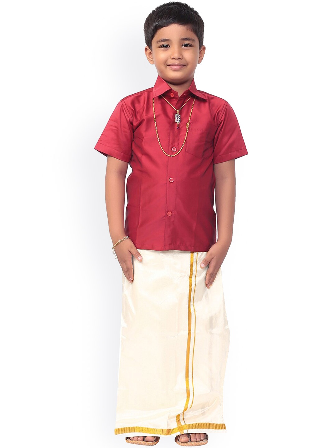 

Thangamagan Boys Red & Off-White Solid Shirt and Veshti