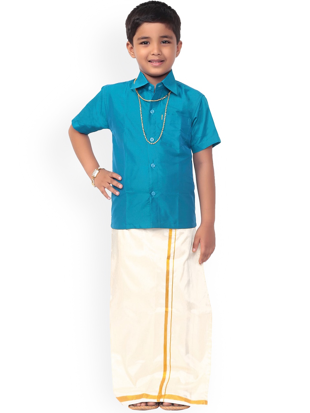 

Thala-thalapathy Boys & Cream-Coloured Blue Solid Shirt with Veshti & Gift Set