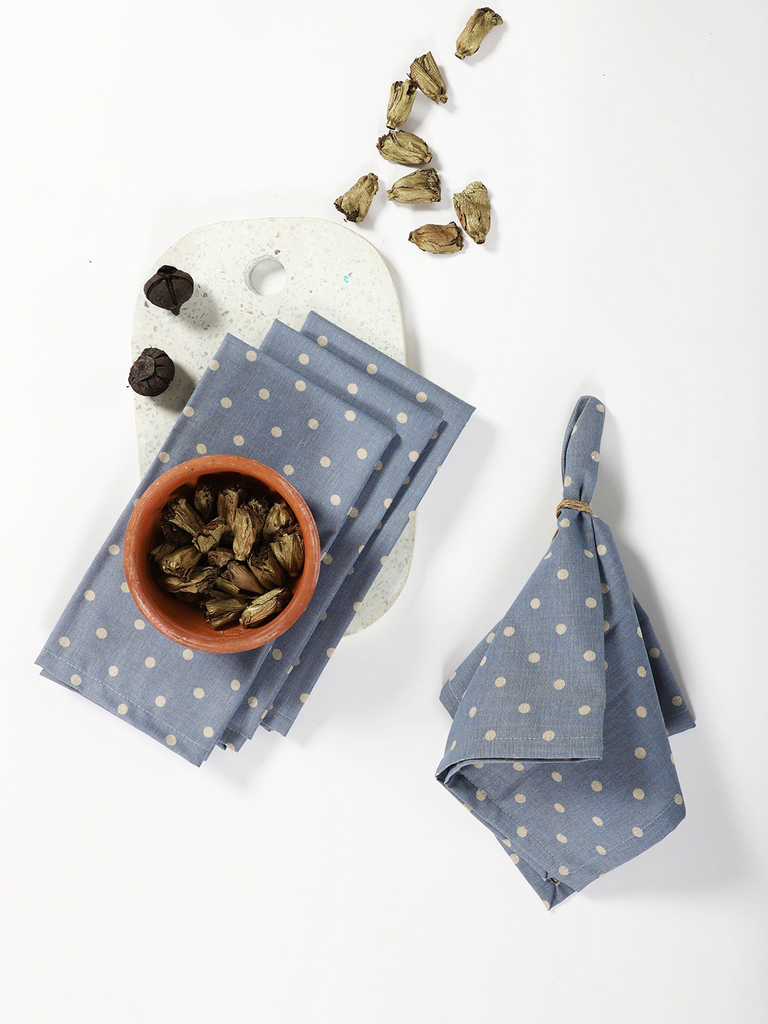 

Contrast Living Set Of 4 Blue & Beige Printed Table Napkins