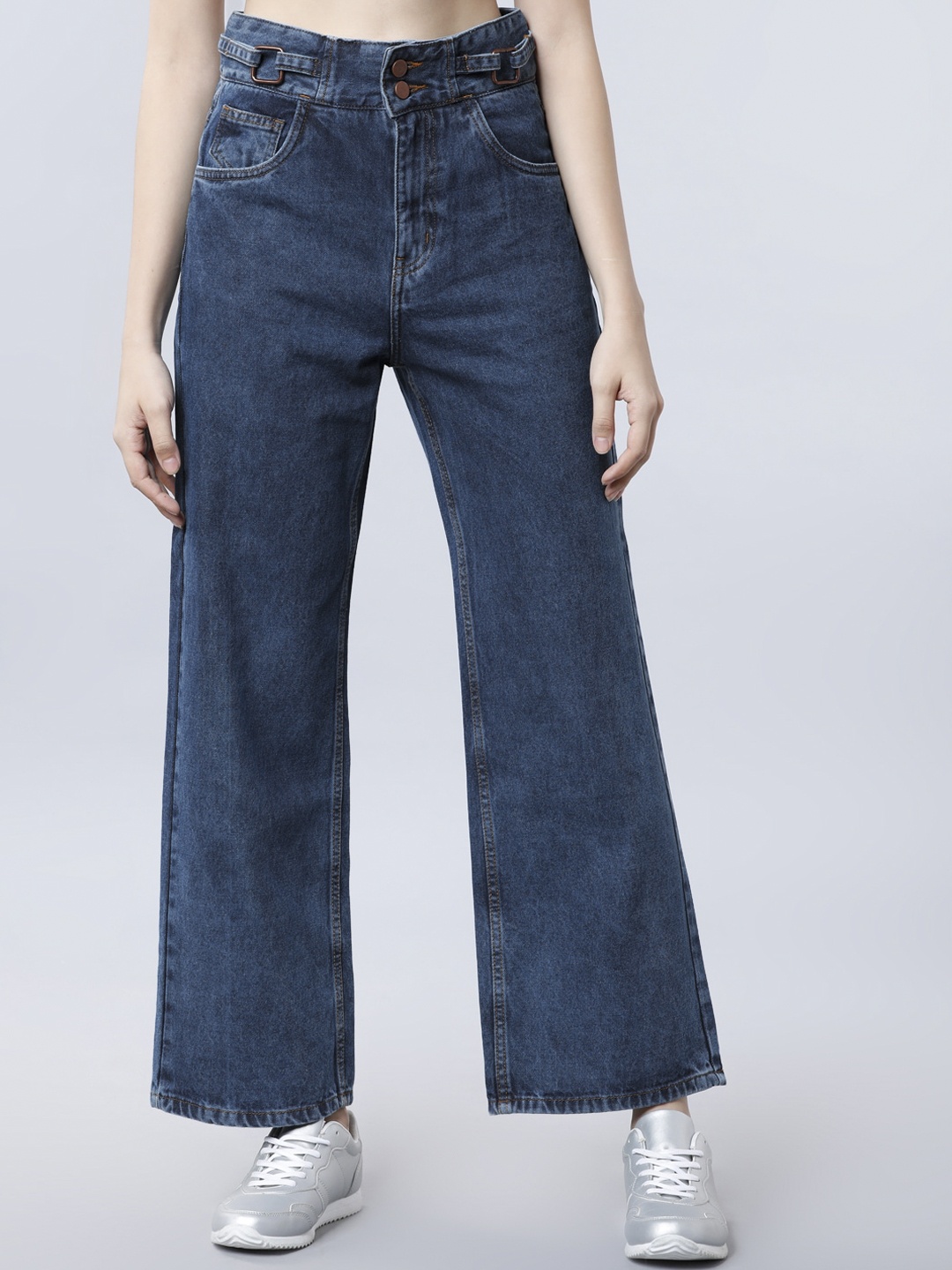 

Tokyo Talkies Women Blue Flared High-Rise Clean Look Jeans