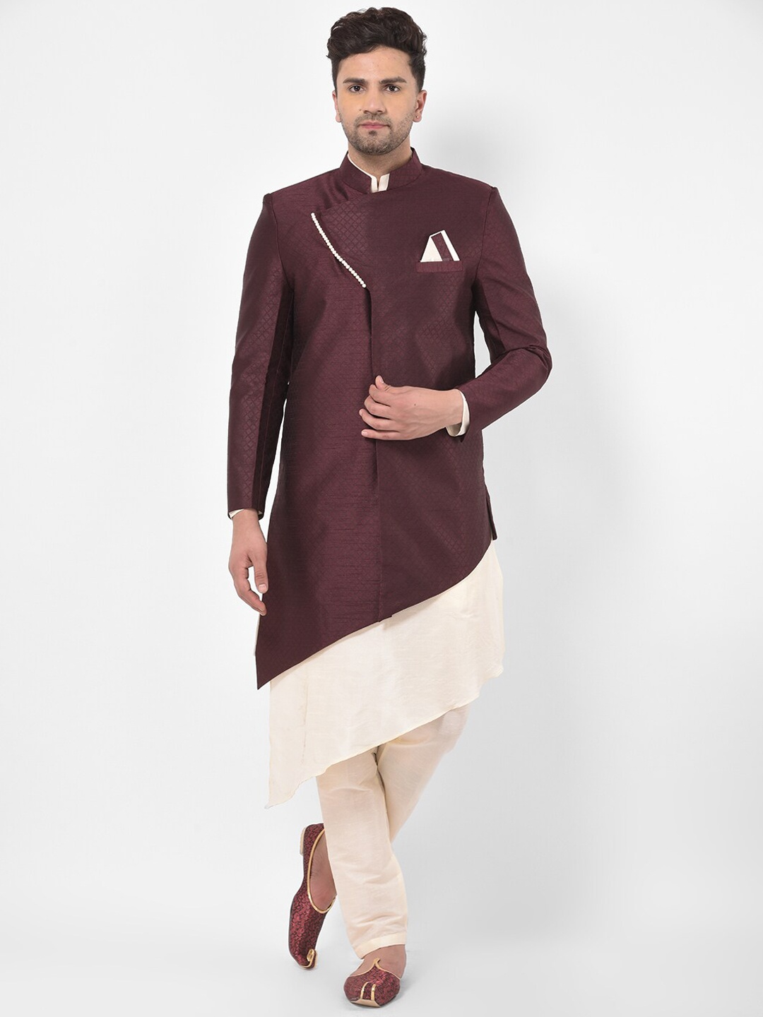 

SG RAJASAHAB Men Burgundy & Off-White Woven-Design Raw Silk Sherwani Set