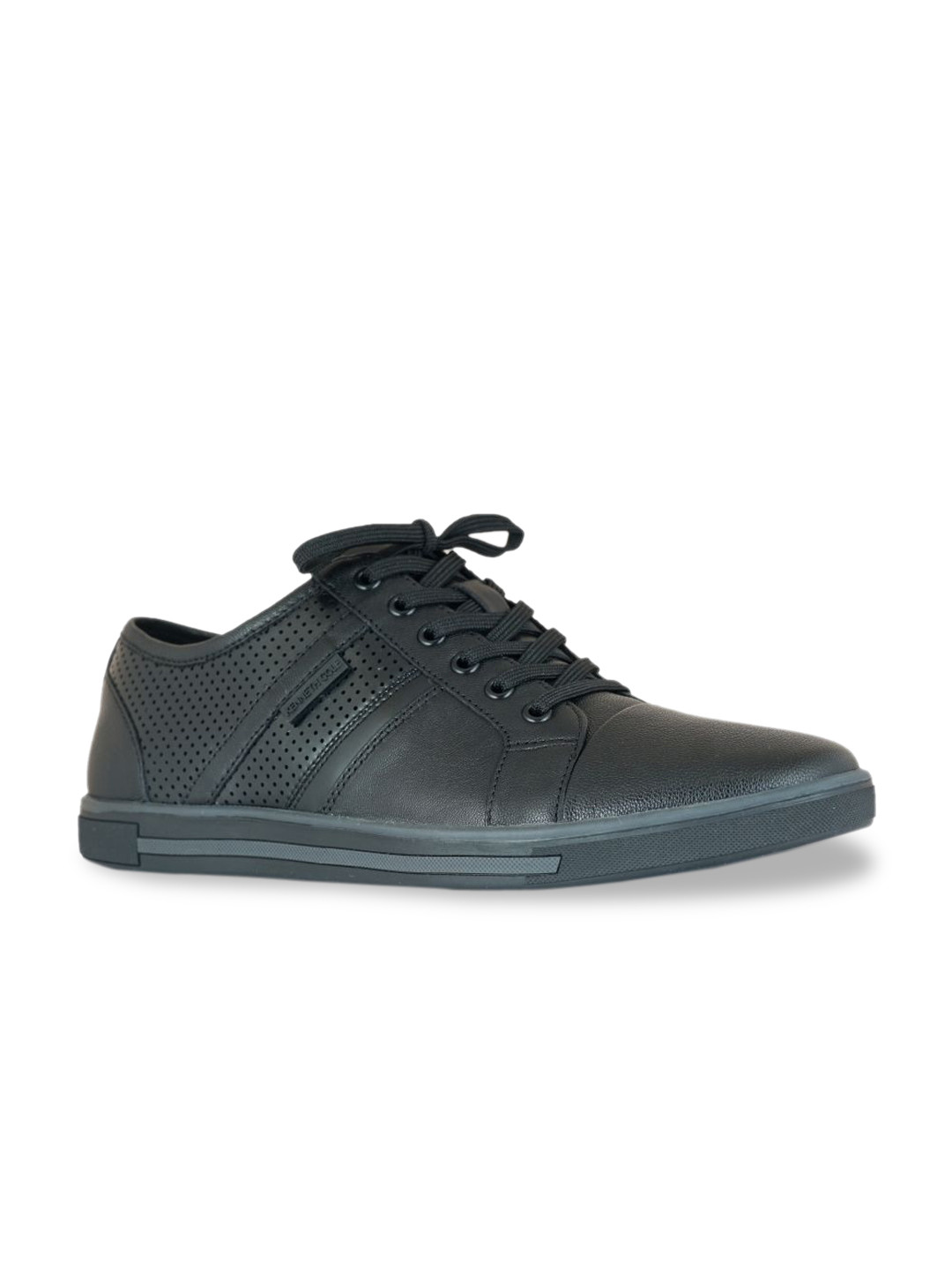 

Kenneth Cole Men Black Leather Sneakers