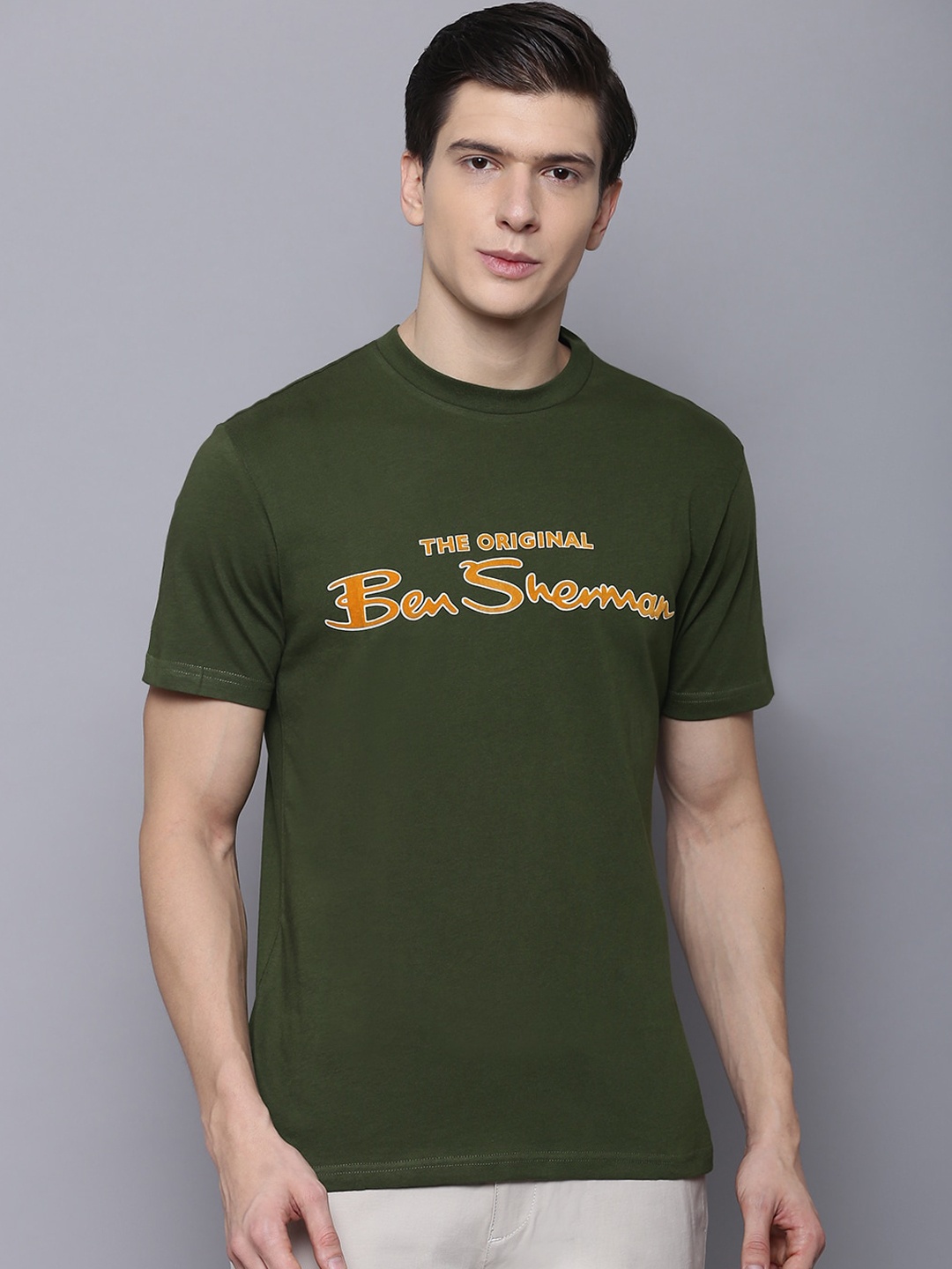 

BEN SHERMAN Men Olive Green Printed Round Neck T-shirt