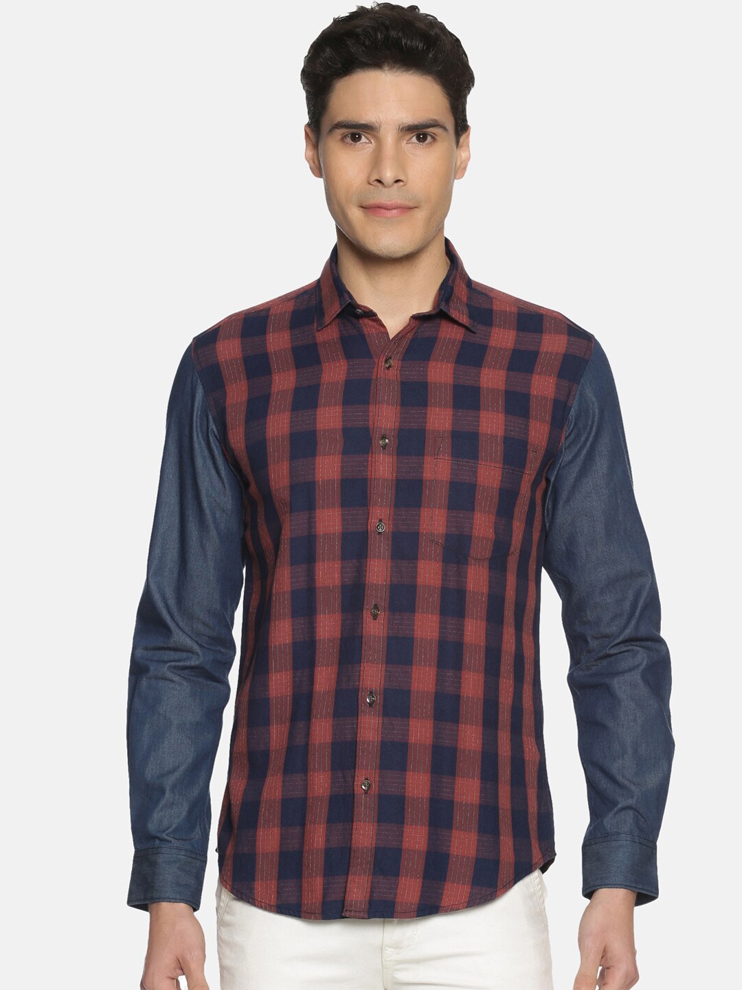 

IVOC Men Blue & Maroon Slim Fit Checked Casual Shirt