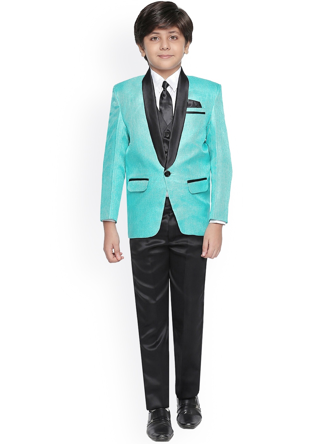 

Jeetethnics Boys Turquoise Blue & Black Solid Single-Breasted Party Suit