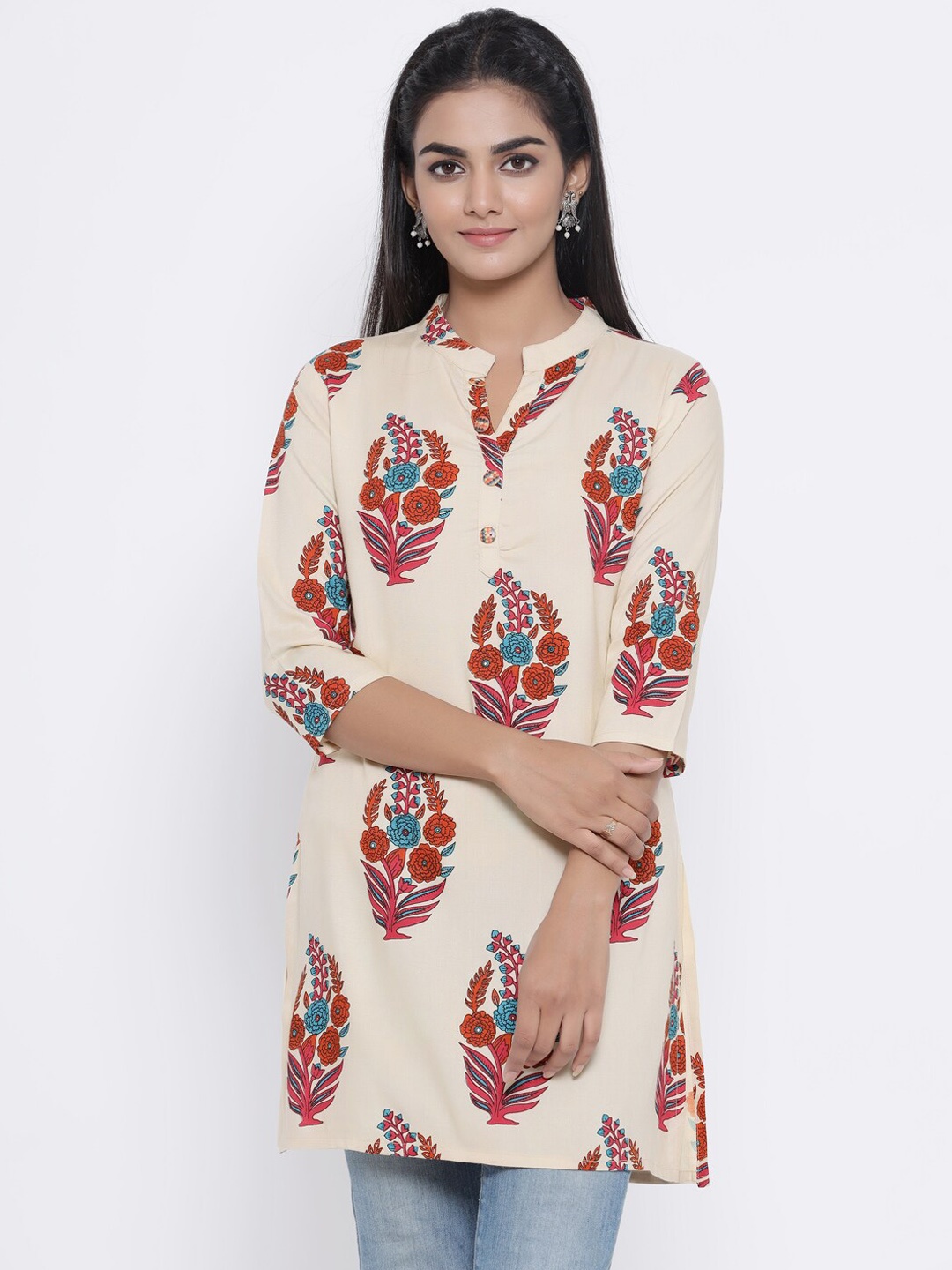 

Fabriko Beige Floral Printed Straight Kurti