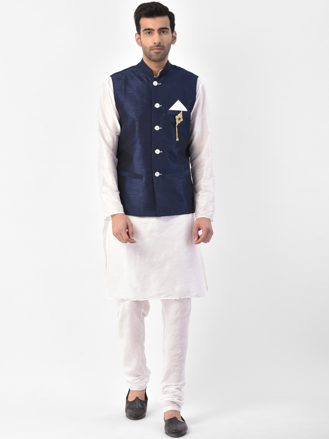 

SG LEMAN Men White Solid Kurta Set with Jacket