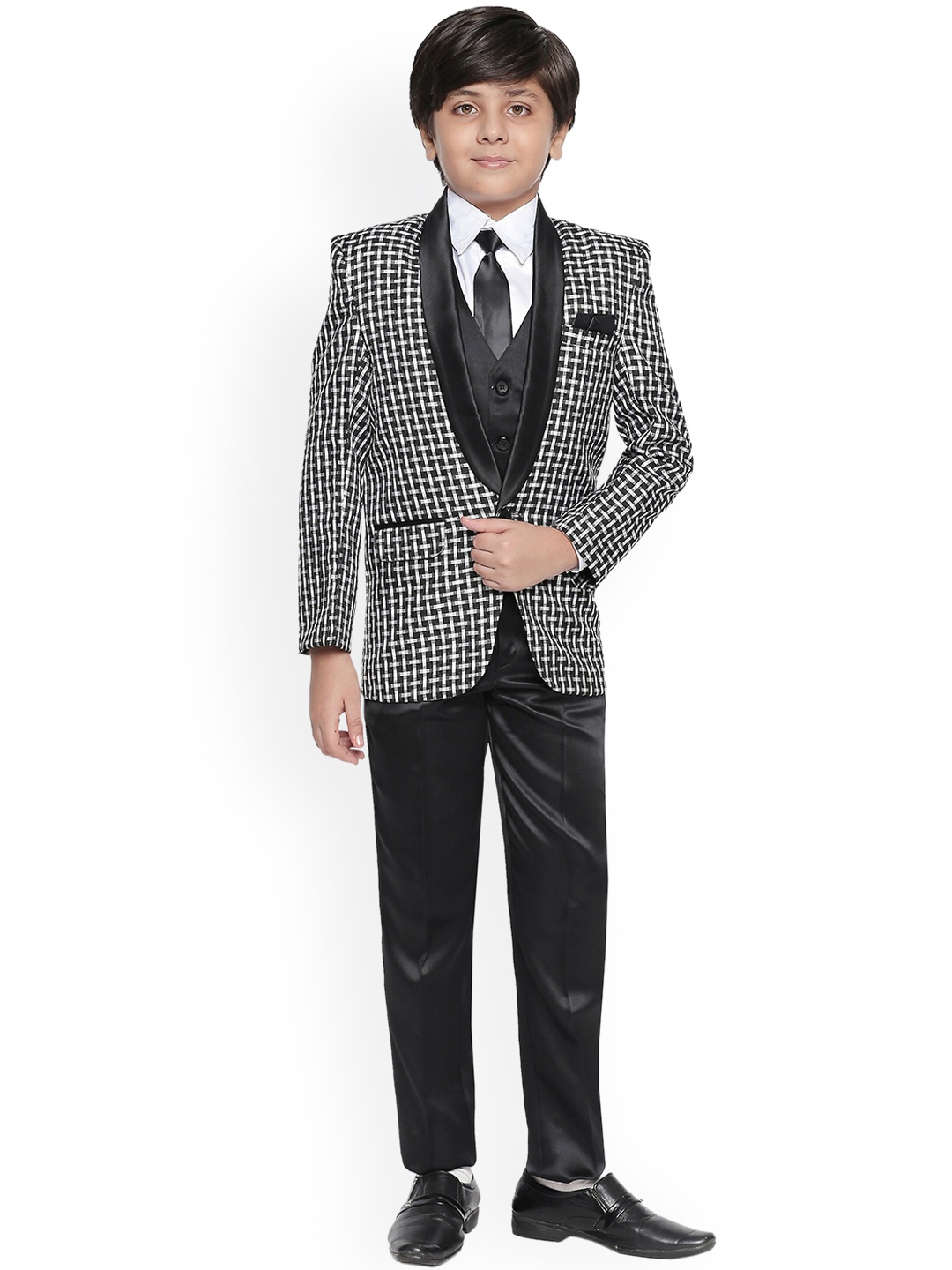 

Jeetethnics Boys Black Checked Suit Set