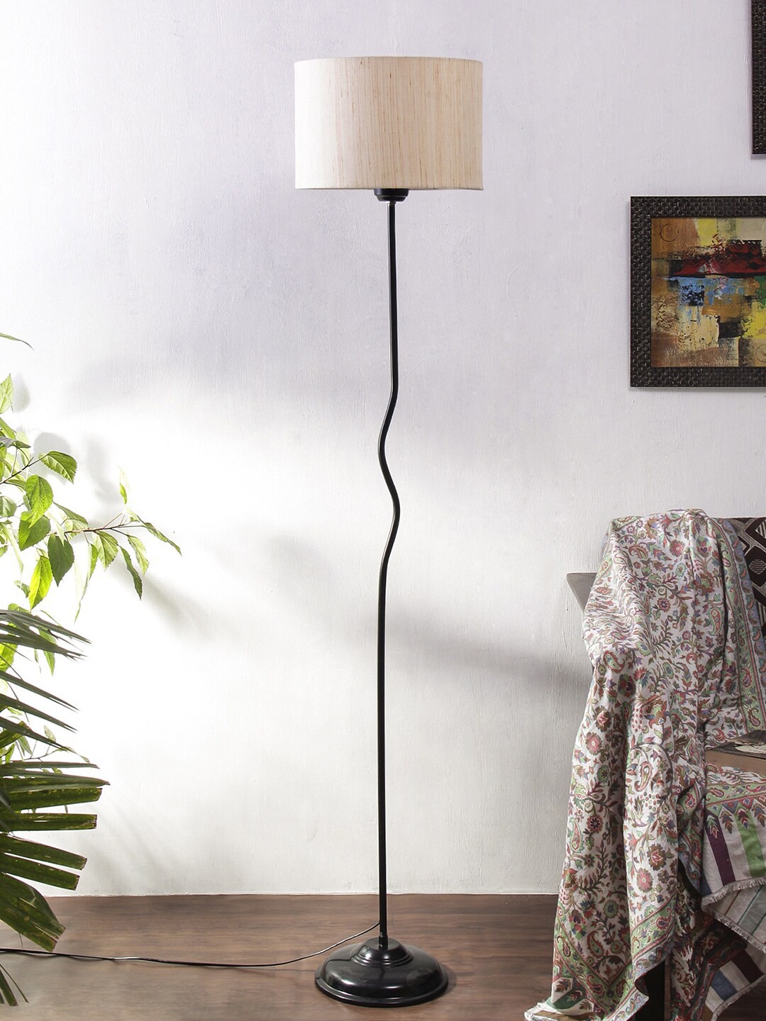 

Devansh Cream-Coloured & Black Solid Khadi Drum Iron Novelty Lamp