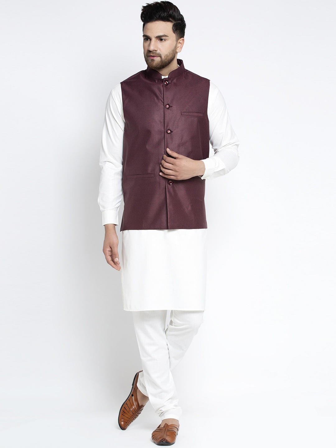 

Jompers Men Maroon & Off-White Solid Kurta with Pyjamas & Nehru Jacket