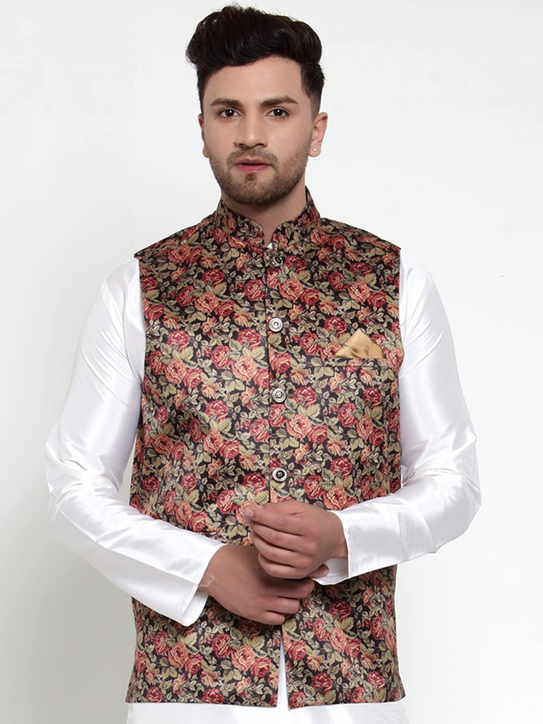 

Jompers Men Red & Green Printed Satin Nehru Jacket