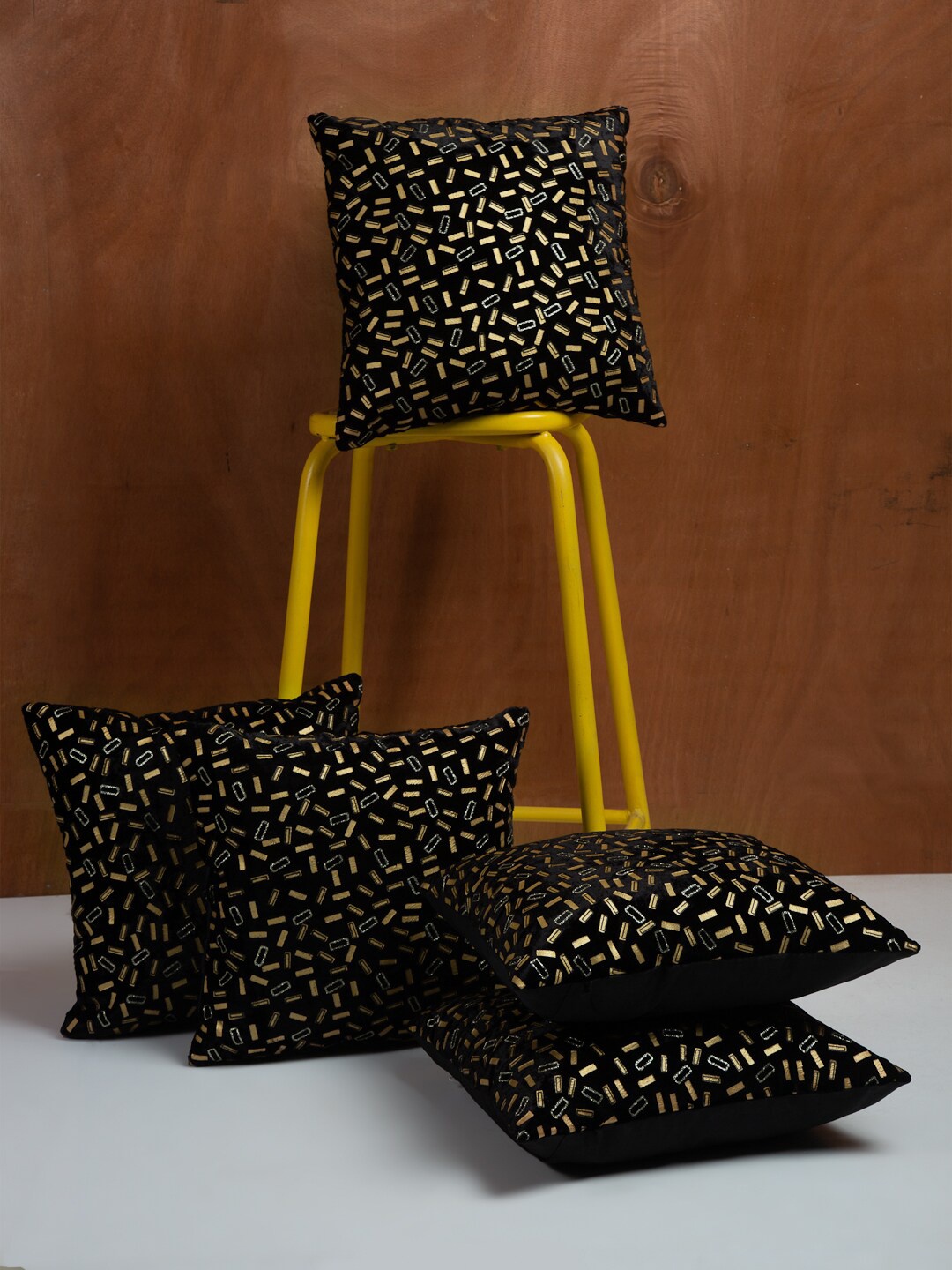 

HOSTA HOMES Black Set of 5 Geometric Square Cushion Covers