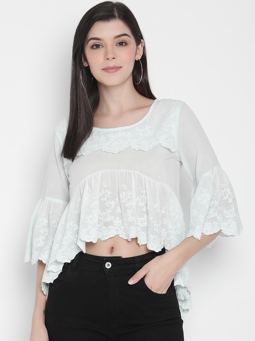 

Porsorte Women Blue Floral Embroidered High-Low Crop Top