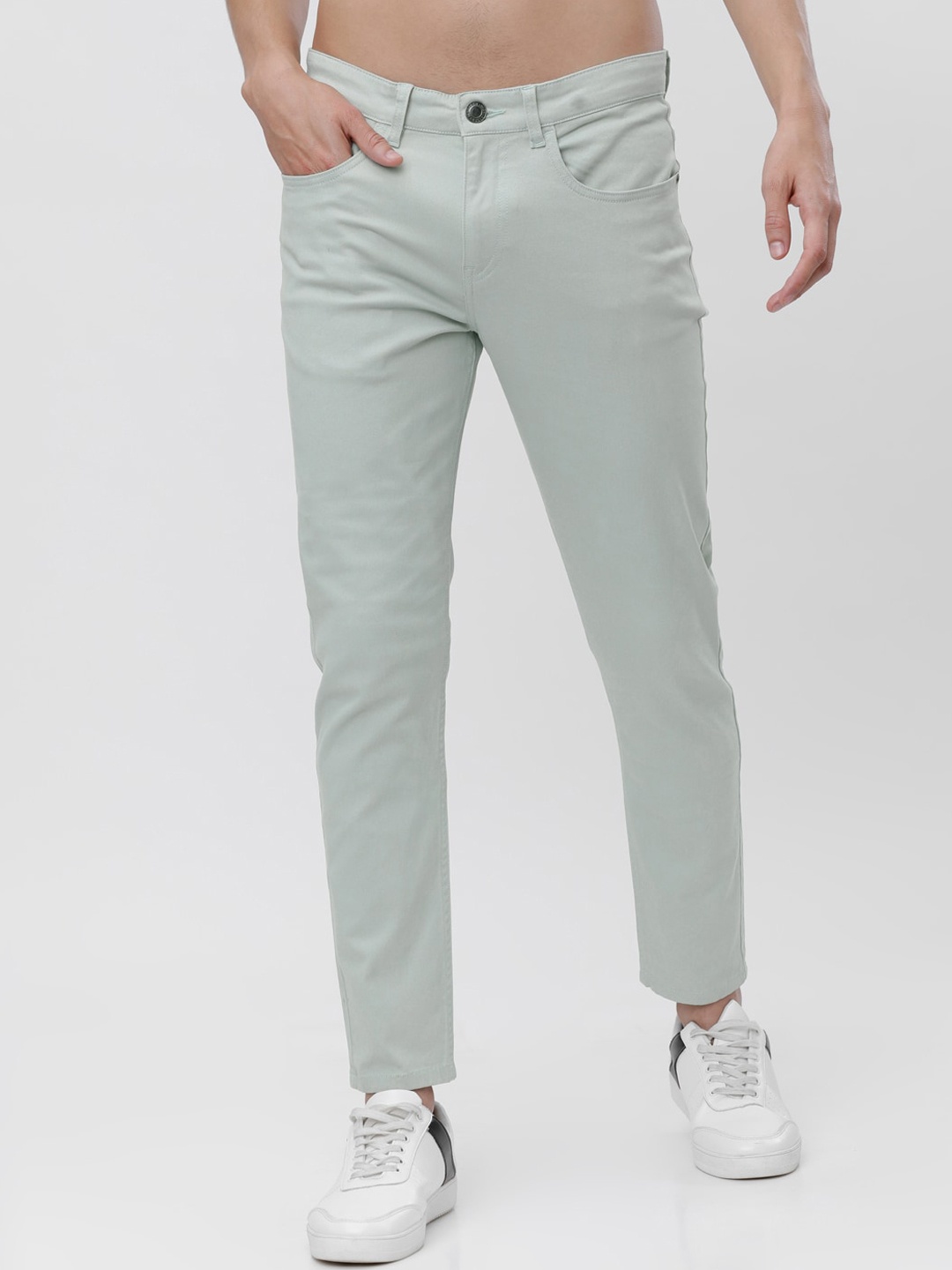 

HIGHLANDER Men Green Tapered Fit Solid Chinos