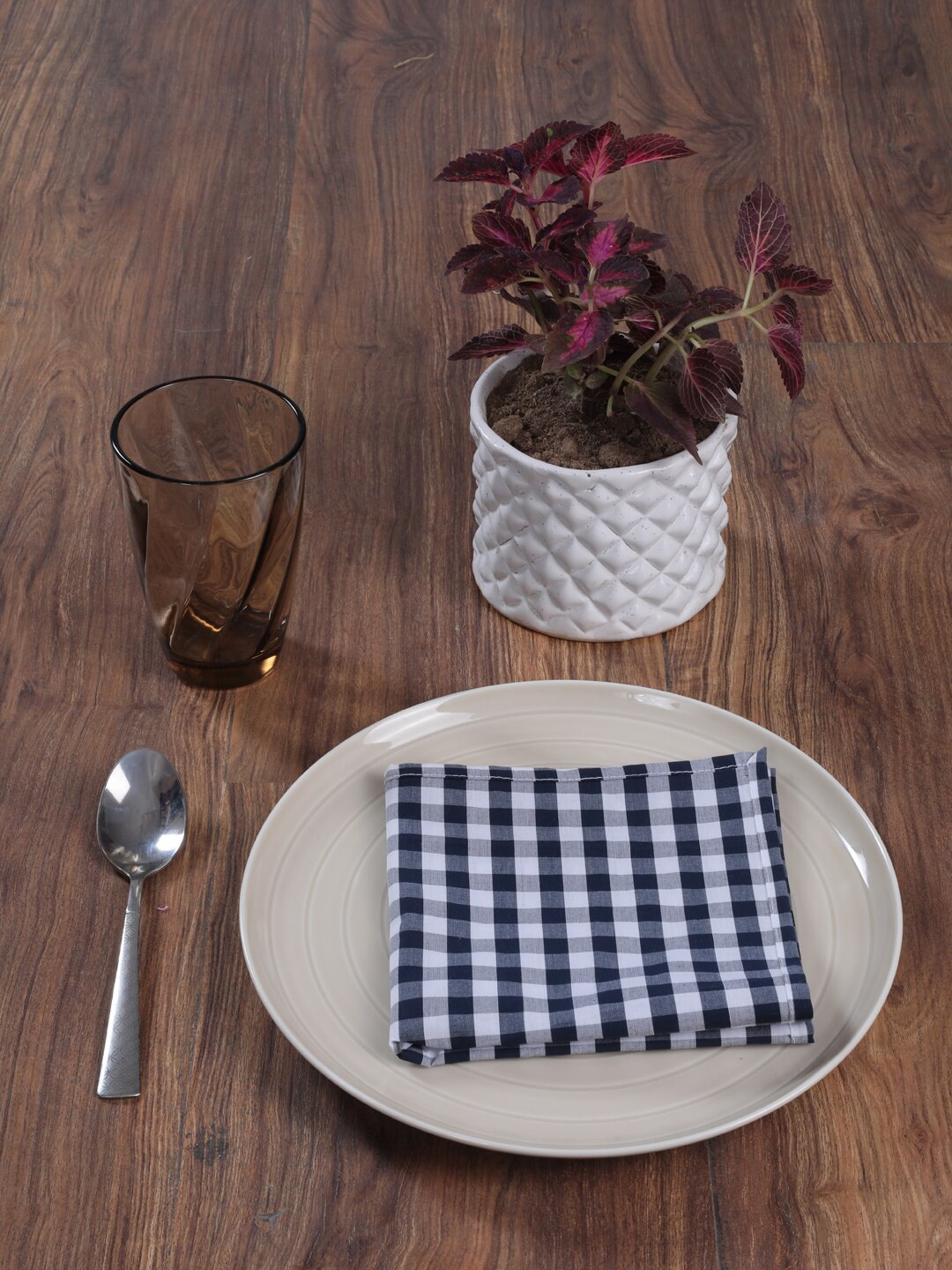 

My Gift Booth Set Of 6 Navy Blue & White Checked Table Napkins