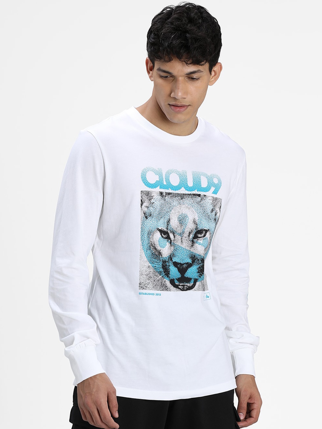 

Puma Men White Printed Round Neck T-shirt