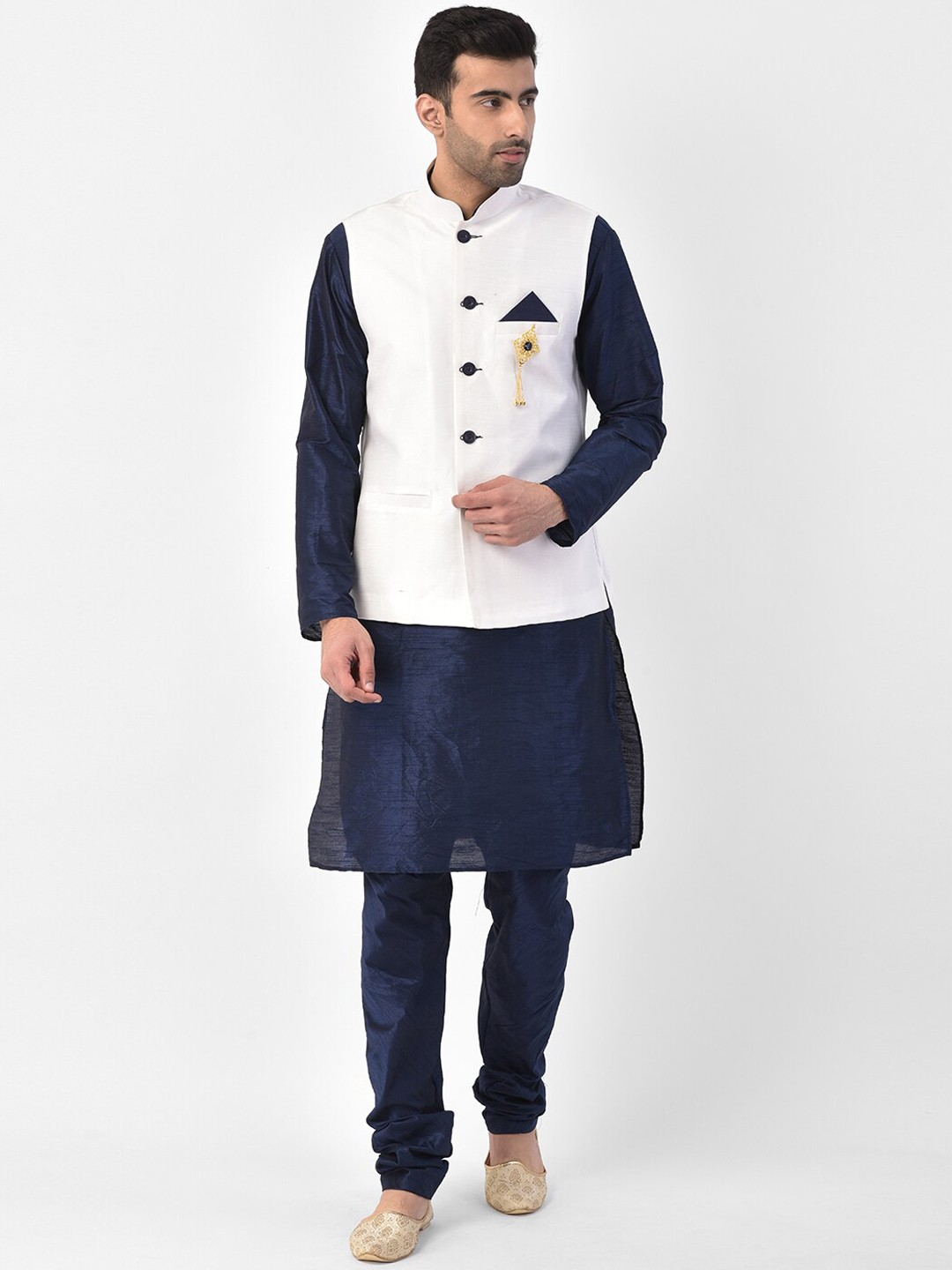 

SG LEMAN Men Navy Blue Regular Beads and Stones Raw Silk Kurta with Churidar