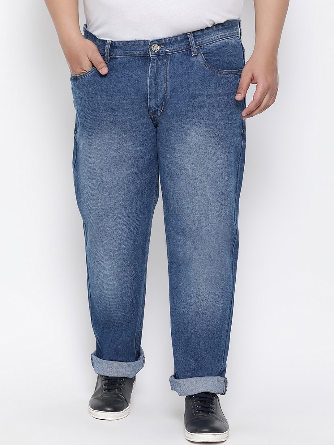 

FEVER Men Blue Straight Fit Mid-Rise Clean Look Jeans