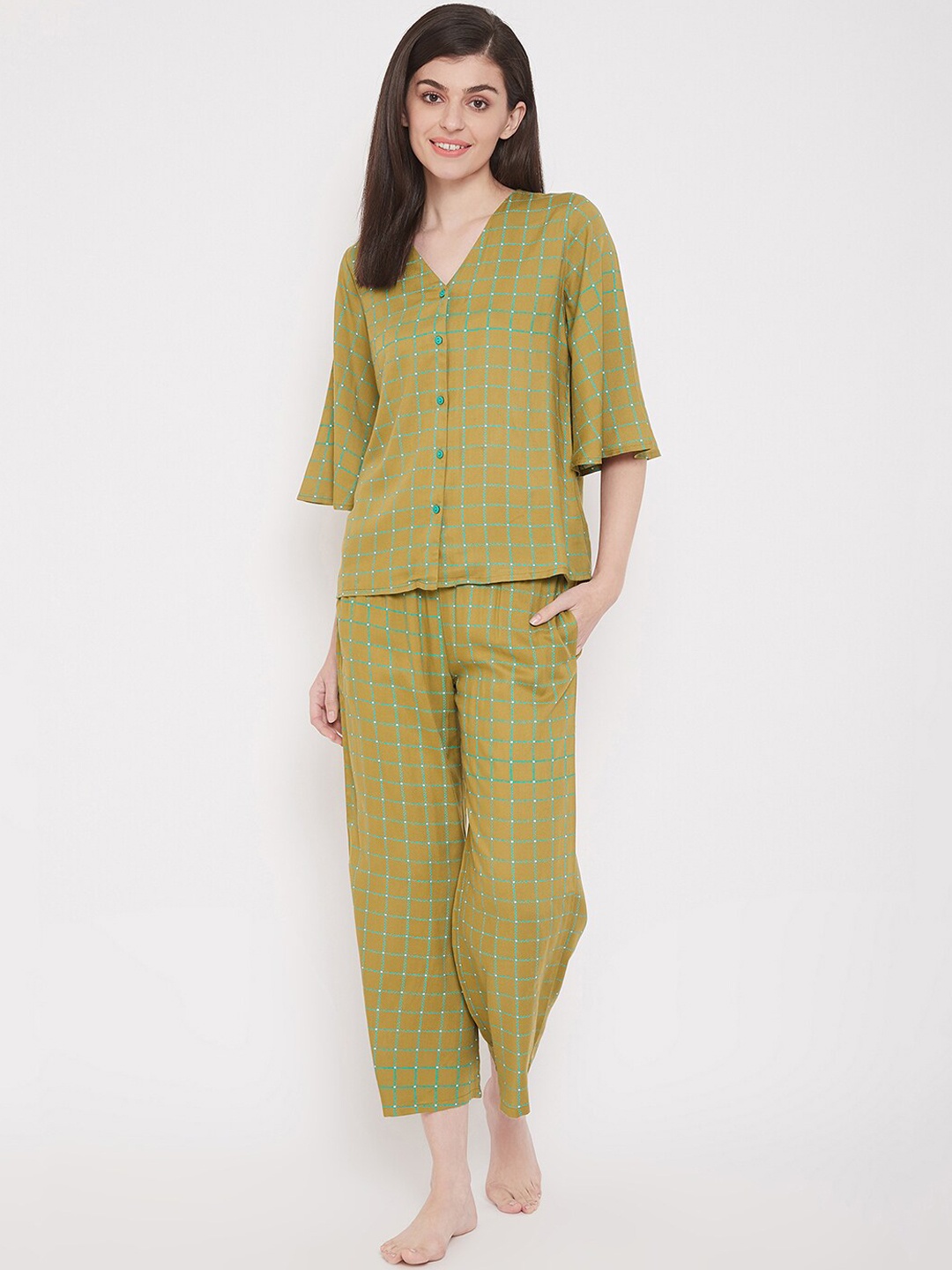 

Clovia Women Olive Green & Blue Checked Night suit
