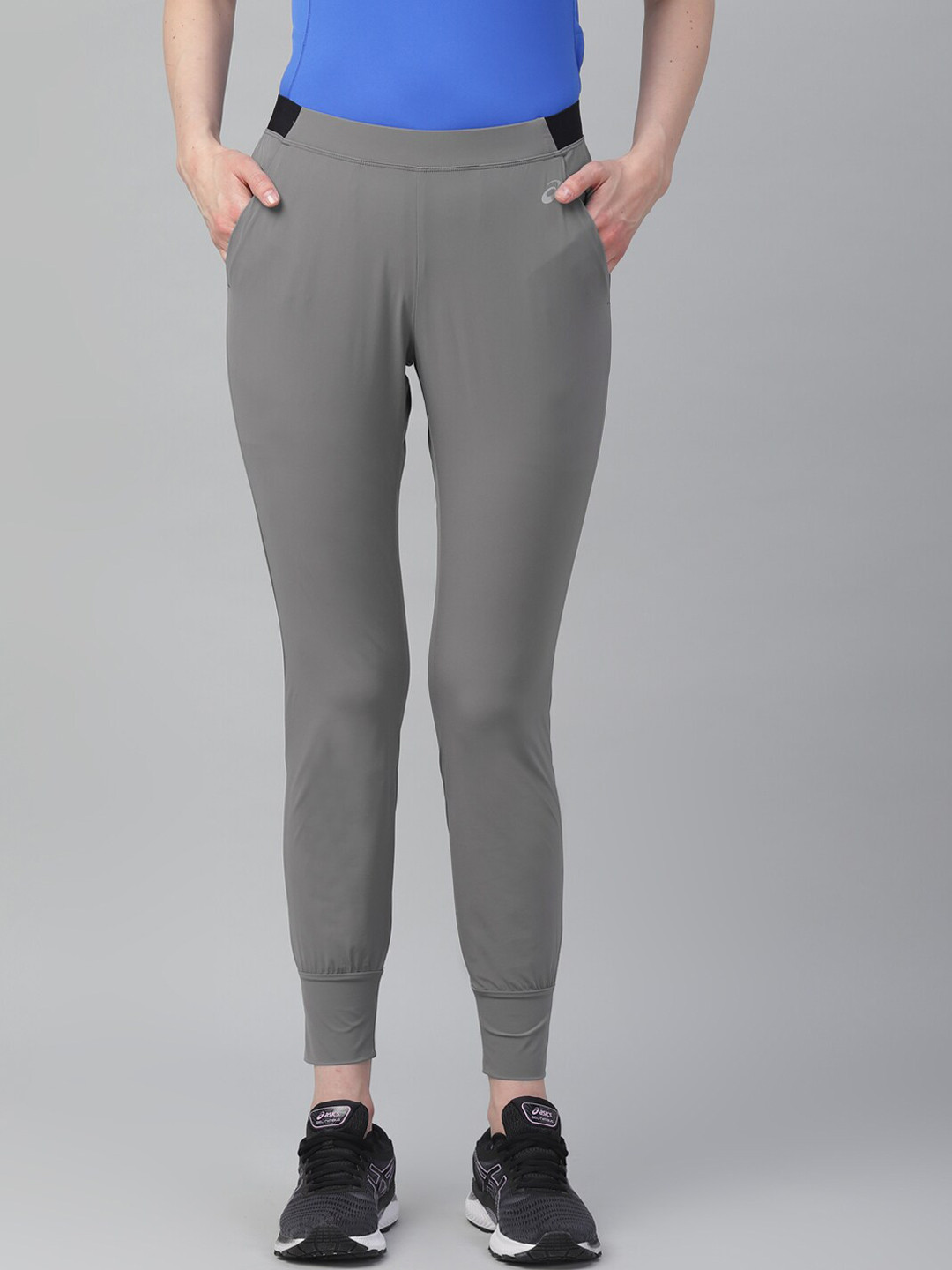 

ASICS Women Grey Solid W STRETCH WVN PNT Slim-Fit Joggers