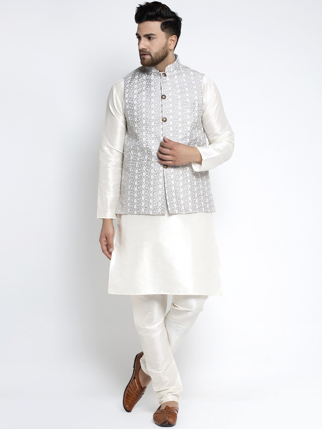 

Jompers Men Off-White & Grey Solid Kurta with Churidar